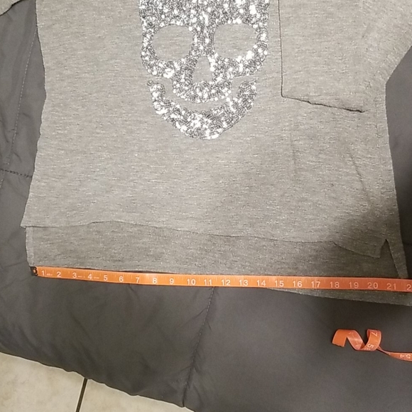 Light Sweater with Skull Sequins - Picture 6 of 7